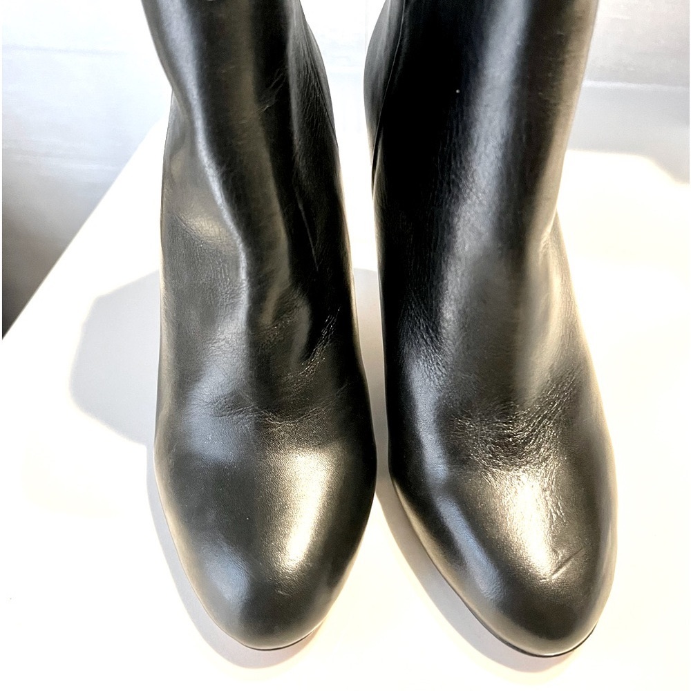 SAM EDELMAN black leather bootie ❤️